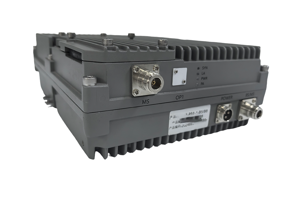  磁县三频手机信号接收器2000㎡